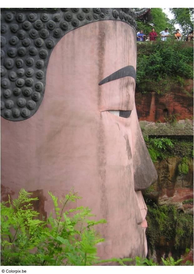 Foto budha leshan