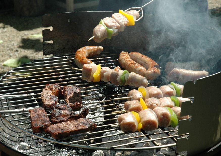 Foto fleisch auf dem barbeque