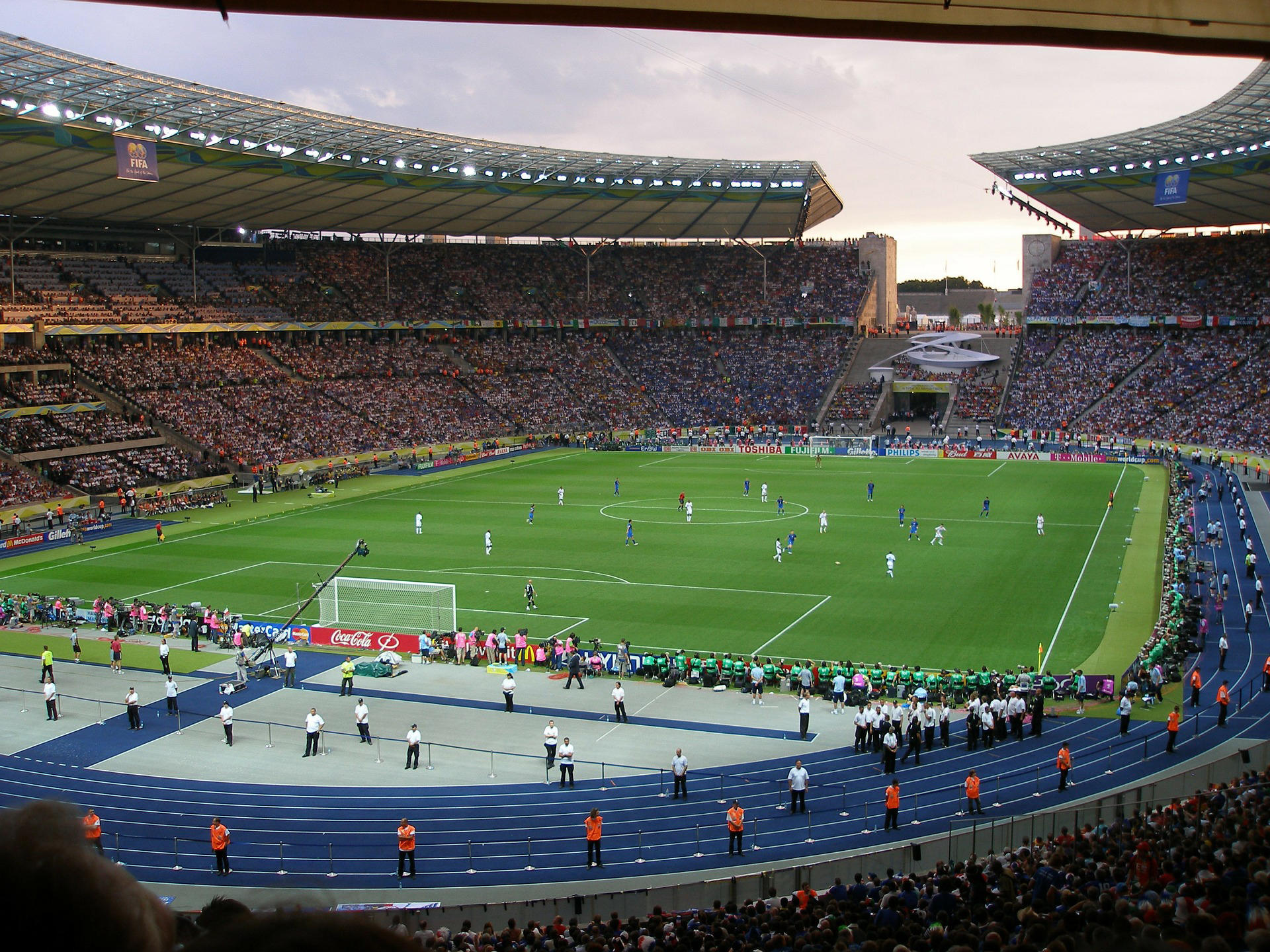 Foto  fuAŸballstadion