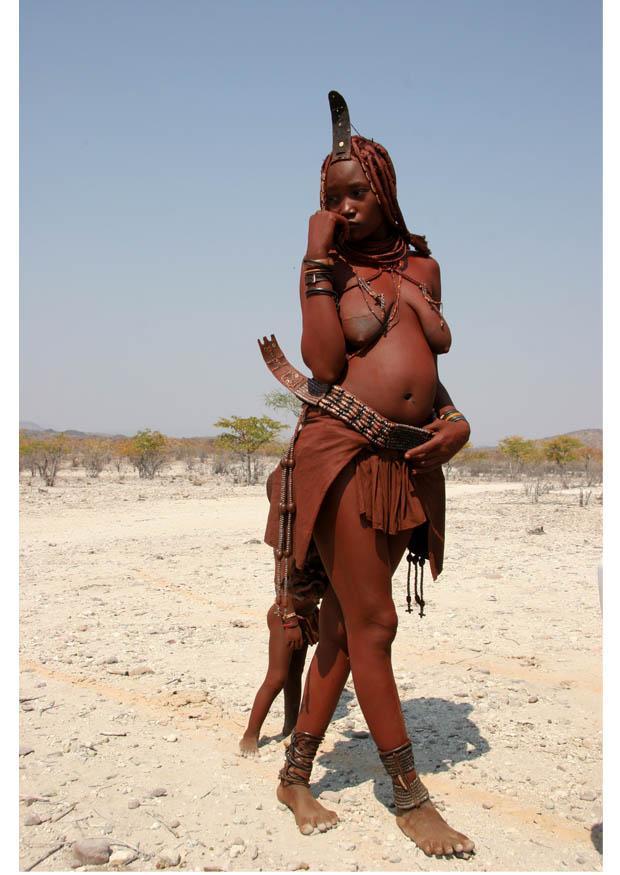 Foto junge himbafrau, namibien