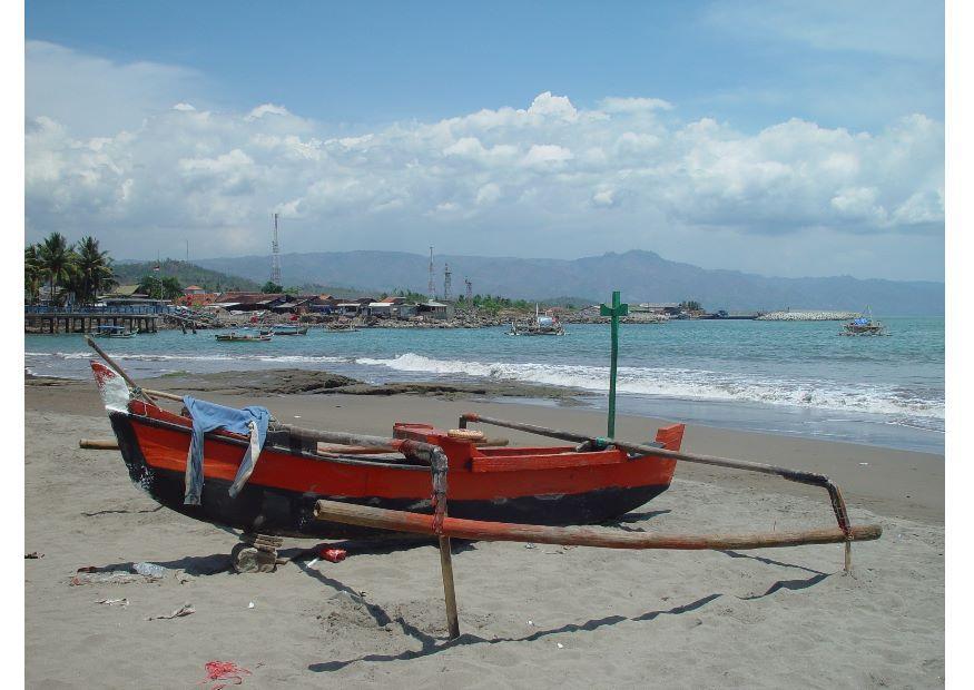 Foto kleines fischerboot, indonesien